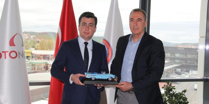 AK Parti Ankara 2. Bölge Milletvekili Adayı Osman Gökçek ve Akyurt Belediye Başkanı Hilal Ayık’tan OTONOMİ’ye ziyaret.