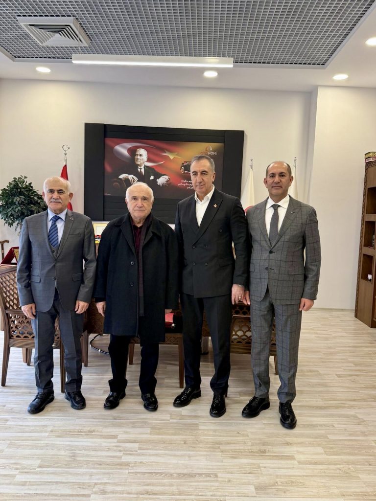 TBMM Eski Başkanı ve Adalet Bakanı Cemil Çiçek ile ATO Meclis Başkanı Mustafa Deryal, Genel Başkanımız Aydın Erkoç’u Ziyaret Etti